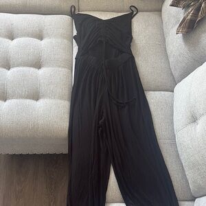 Fashion Nova Black Cropped Jumpsuit with V-Neck